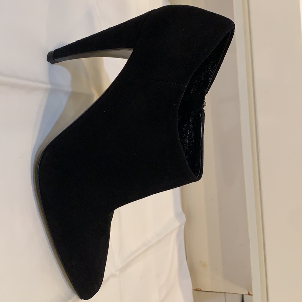 Prada black suede bootie. Sz 36. Amazing ! - Picture 5 of 13